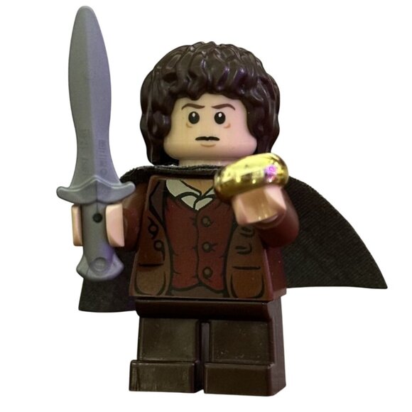 Lego Minifigure Lord of the Rings Frodo Baggins lor003 9470 Shelob Attacks LOTR - Picture 1 of 2